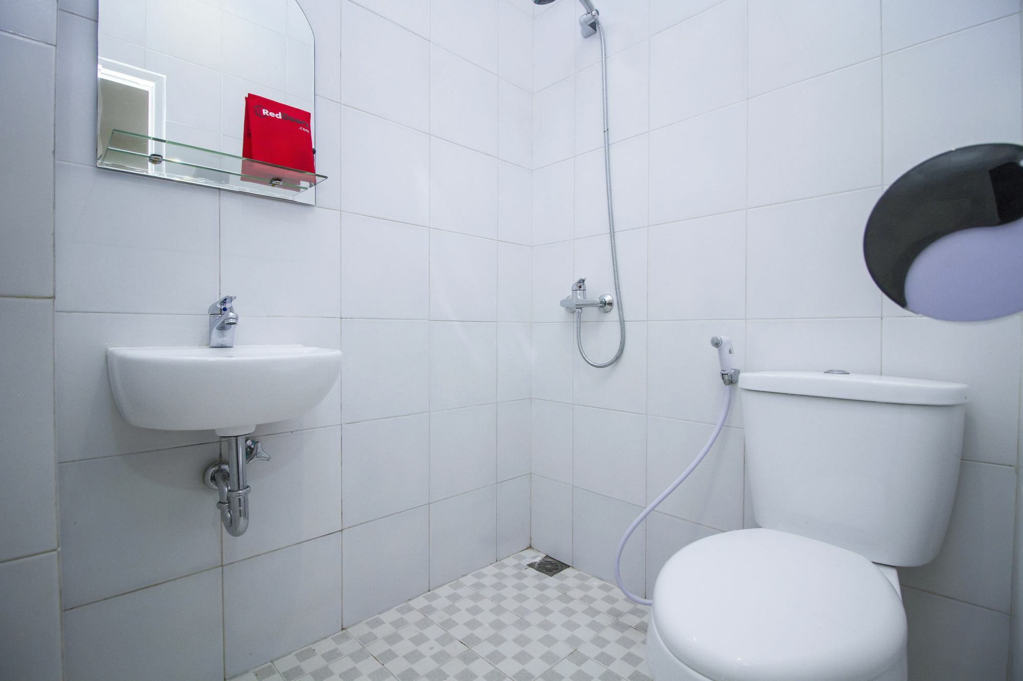 Urooms Tanah Abang Jakarta Buitenkant foto